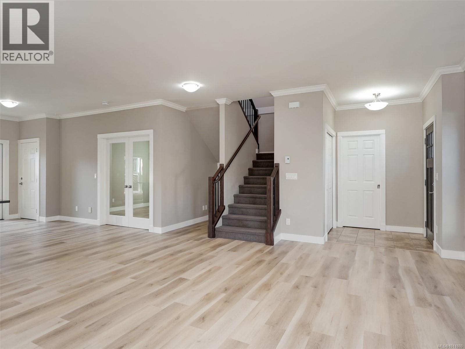 3277 Piper Rd