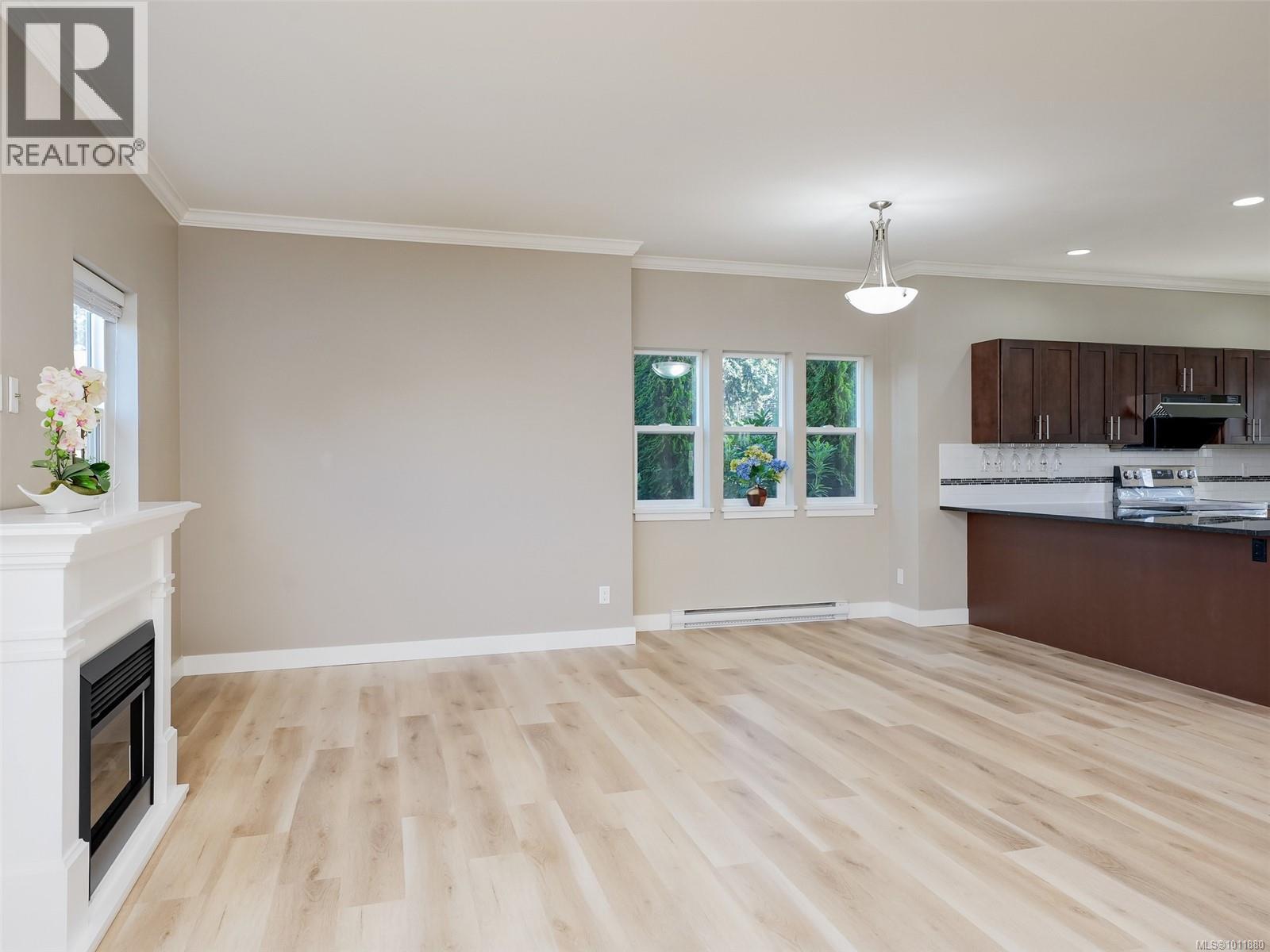3277 Piper Rd