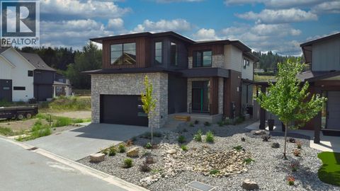 925 Bull Crescent Kelowna BC V1W0E6