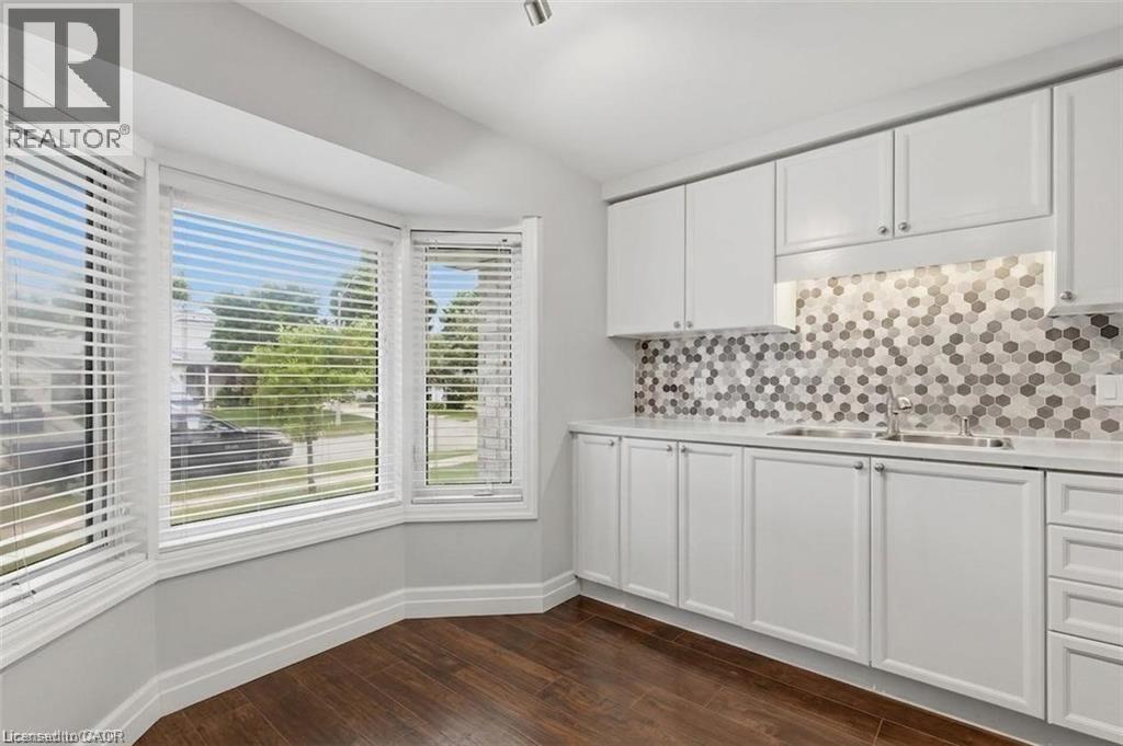 207 B AUBURN Drive