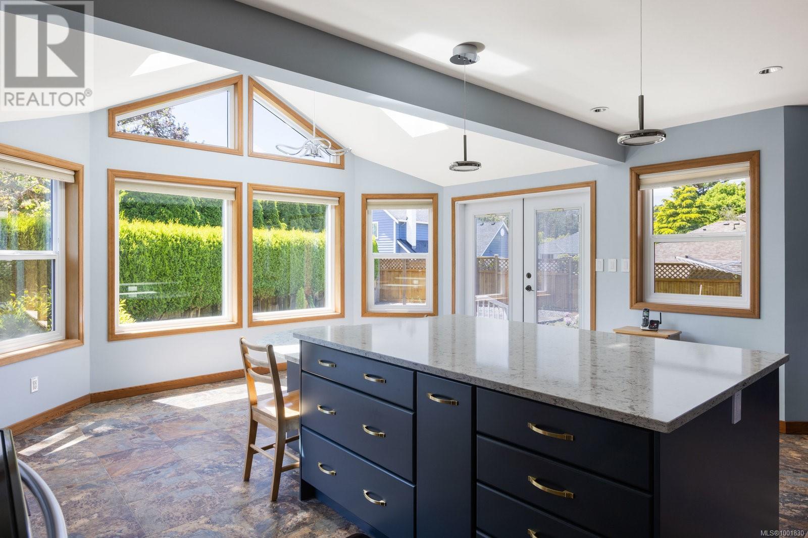 1201 Elliot Crt
