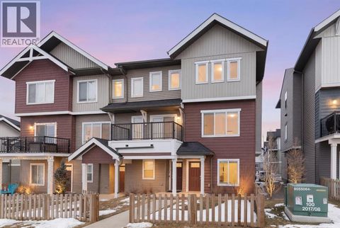 1701, 24 Rivercrest Drive Cochrane AB T4C2C8