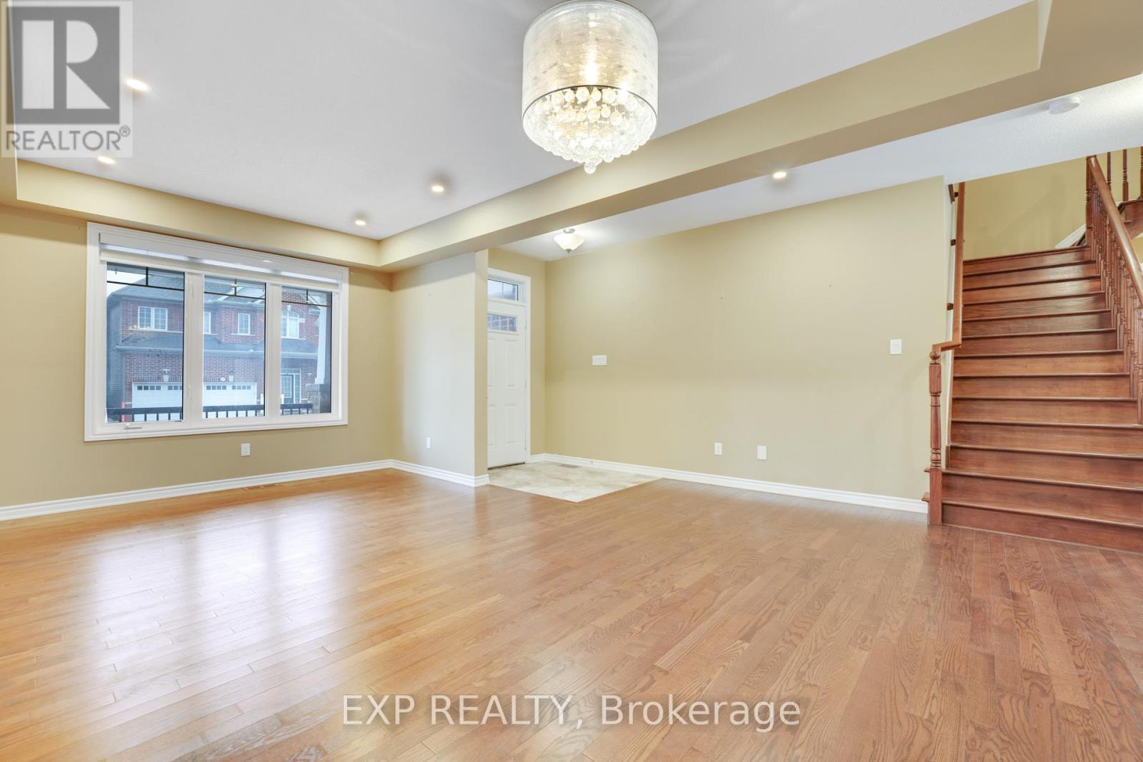 210 RIVERTREE STREET