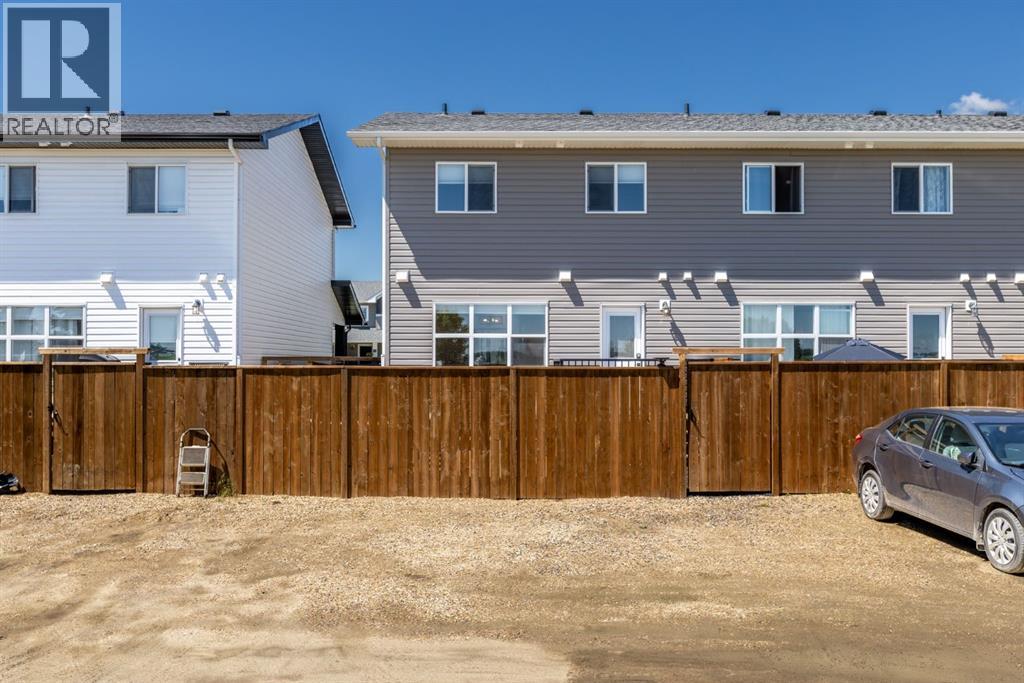 250 Halifax Close
