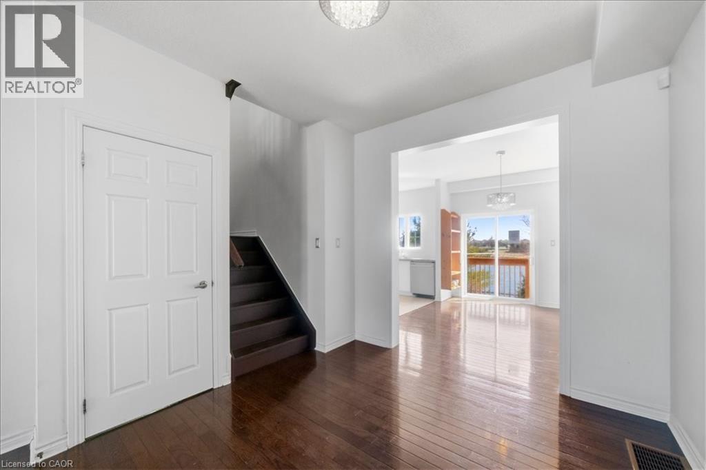 355 HOBBS Crescent
