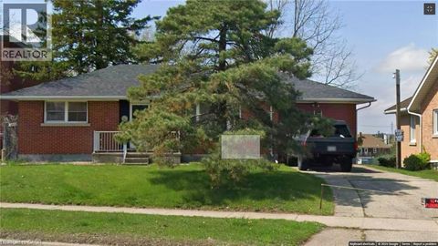 160 ERB Street E Waterloo ON N2J1M4