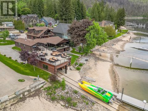 78 Montcalm Crescent Sicamous BC V0E2V1