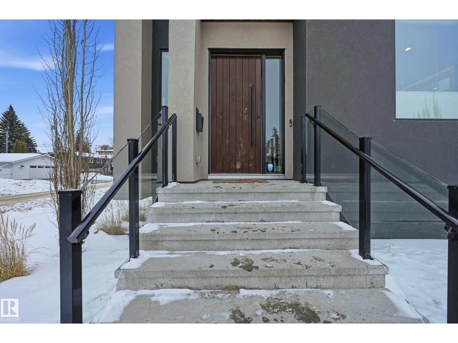 44B VALLEYVIEW CR NW