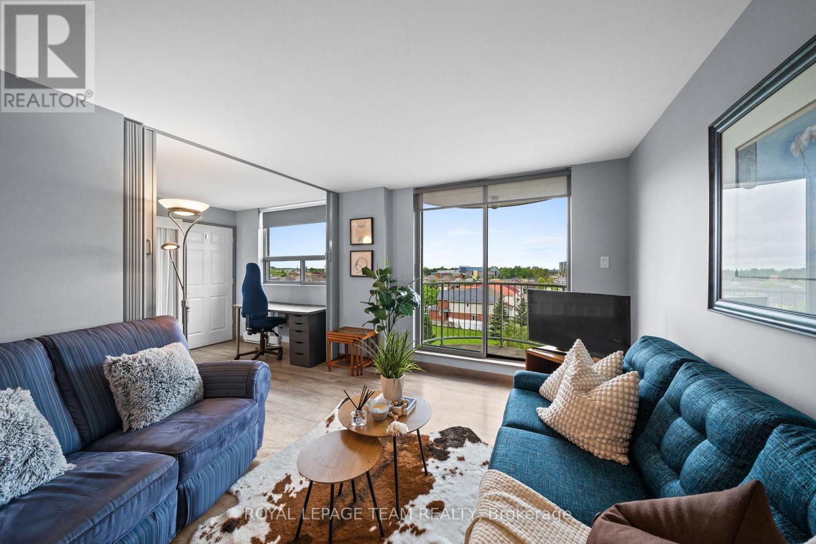 611 - 1440 HERON ROAD