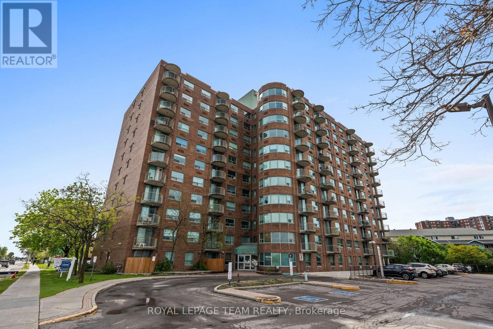 611 - 1440 HERON ROAD