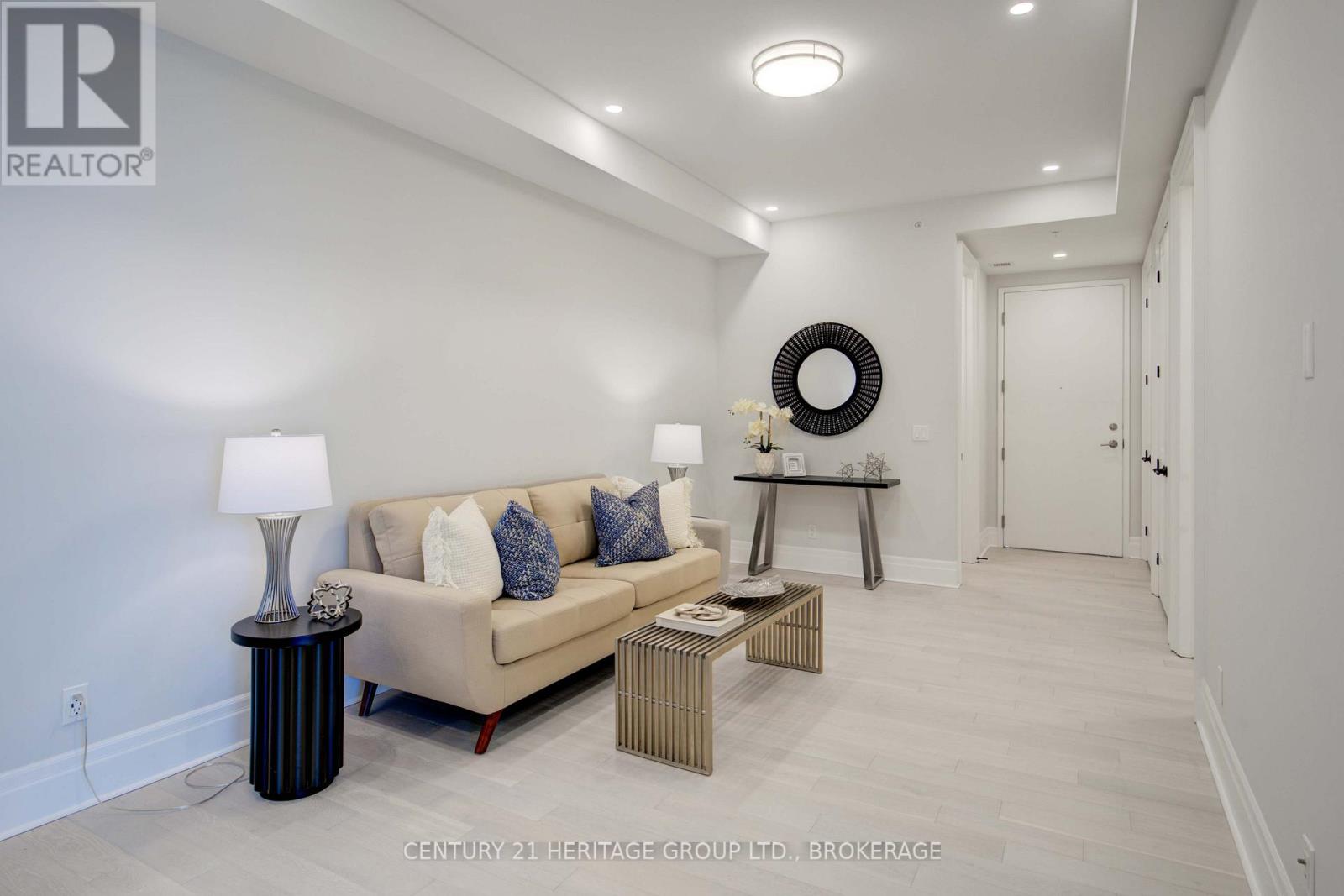 607 - 129 SOUTH STREET