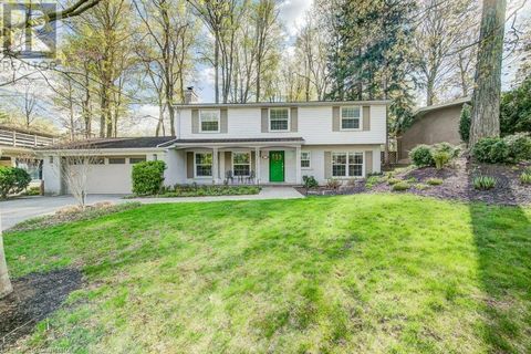 73 FOREST HILL Drive Kitchener ON N2M4G2