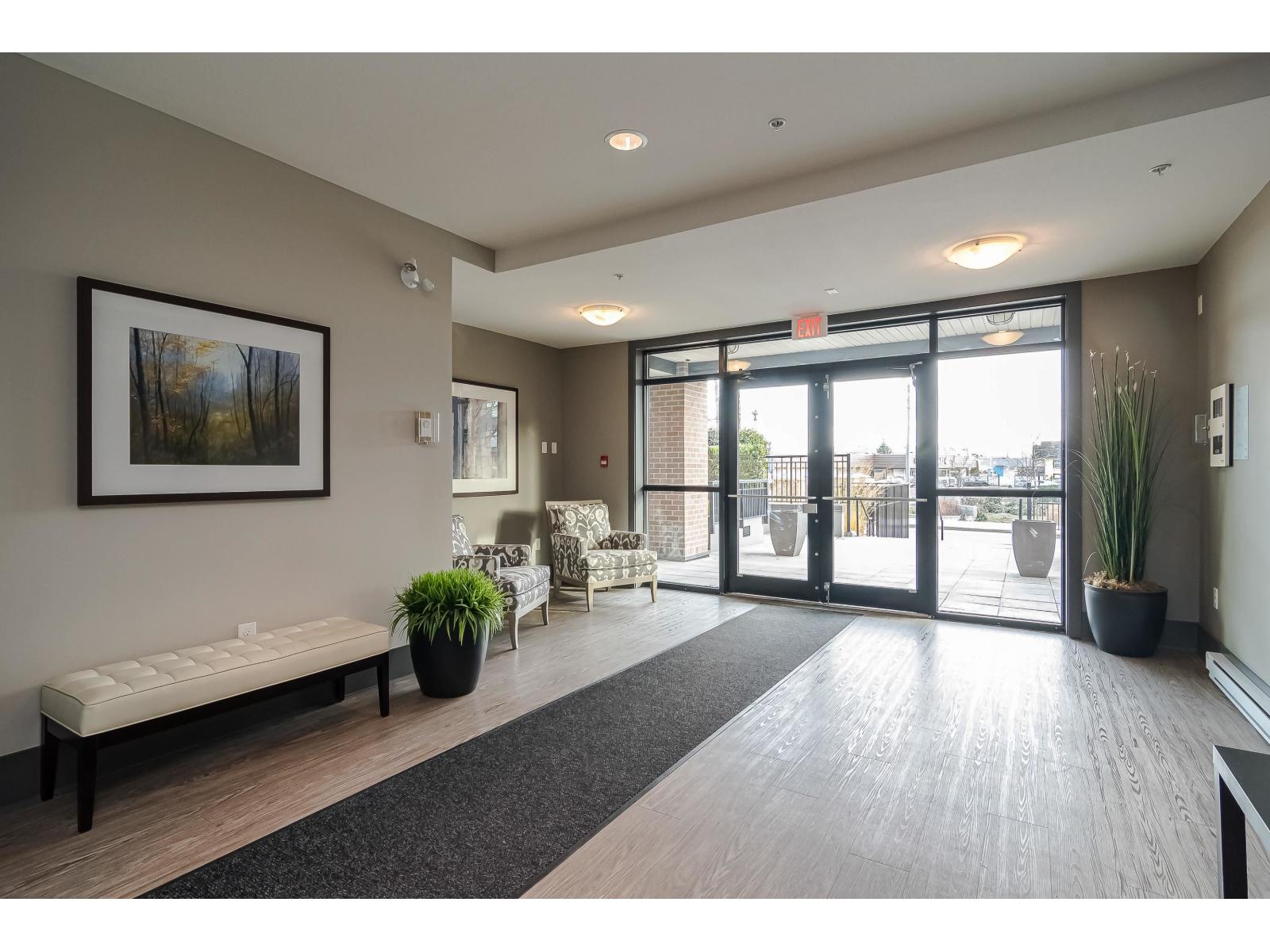 405 20058 FRASER HIGHWAY