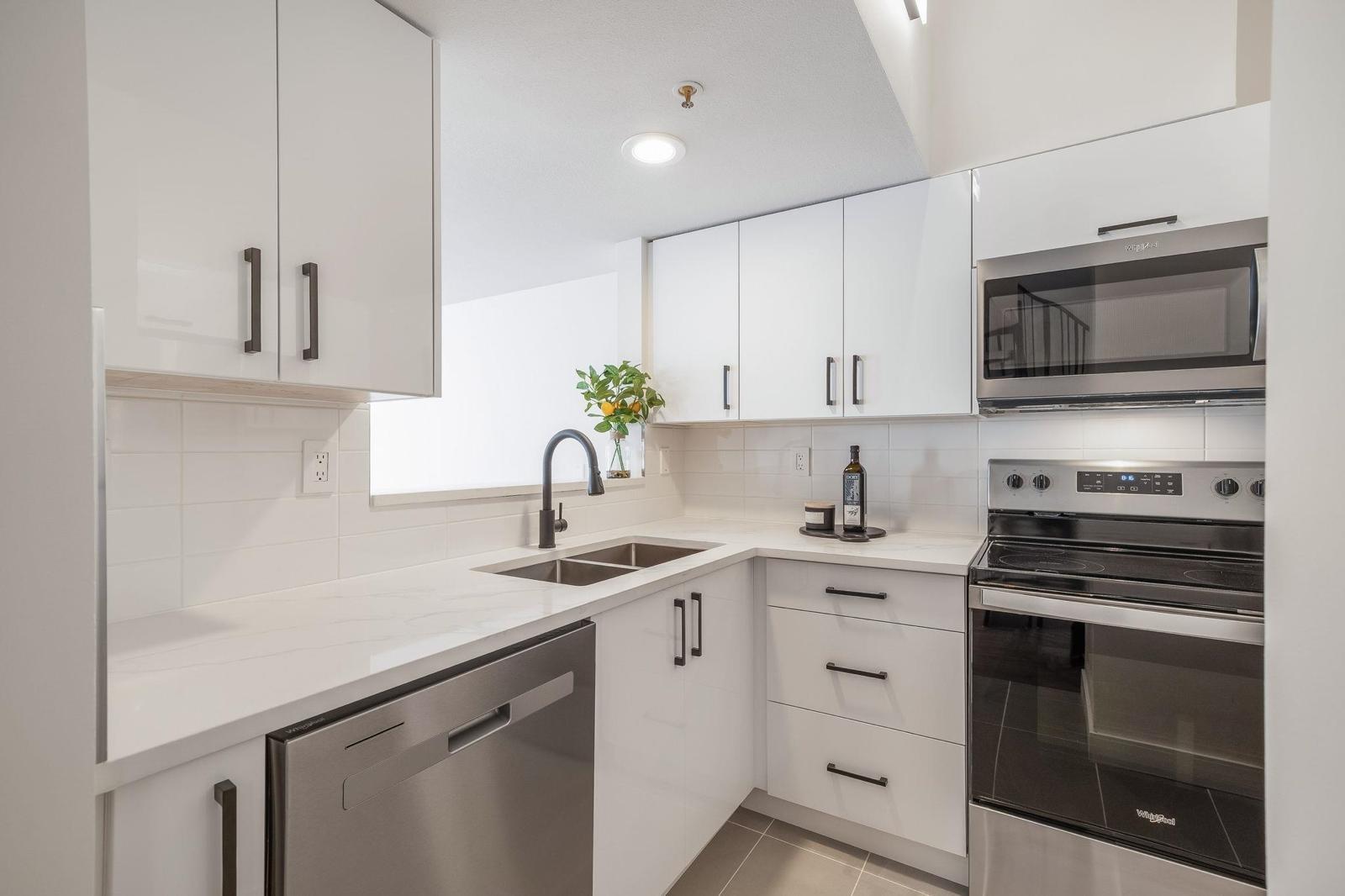 410 14355 103 AVENUE