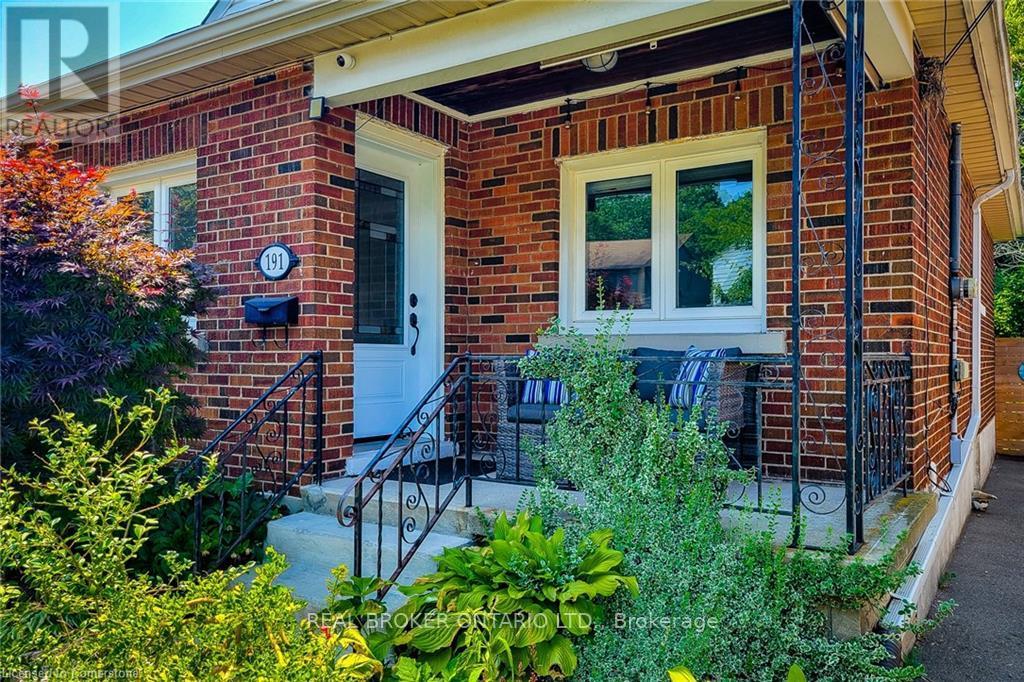 191 PARADISE ROAD N