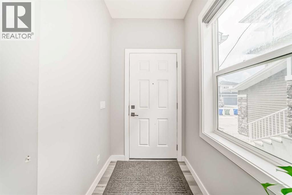 123 Red Sky Crescent NE