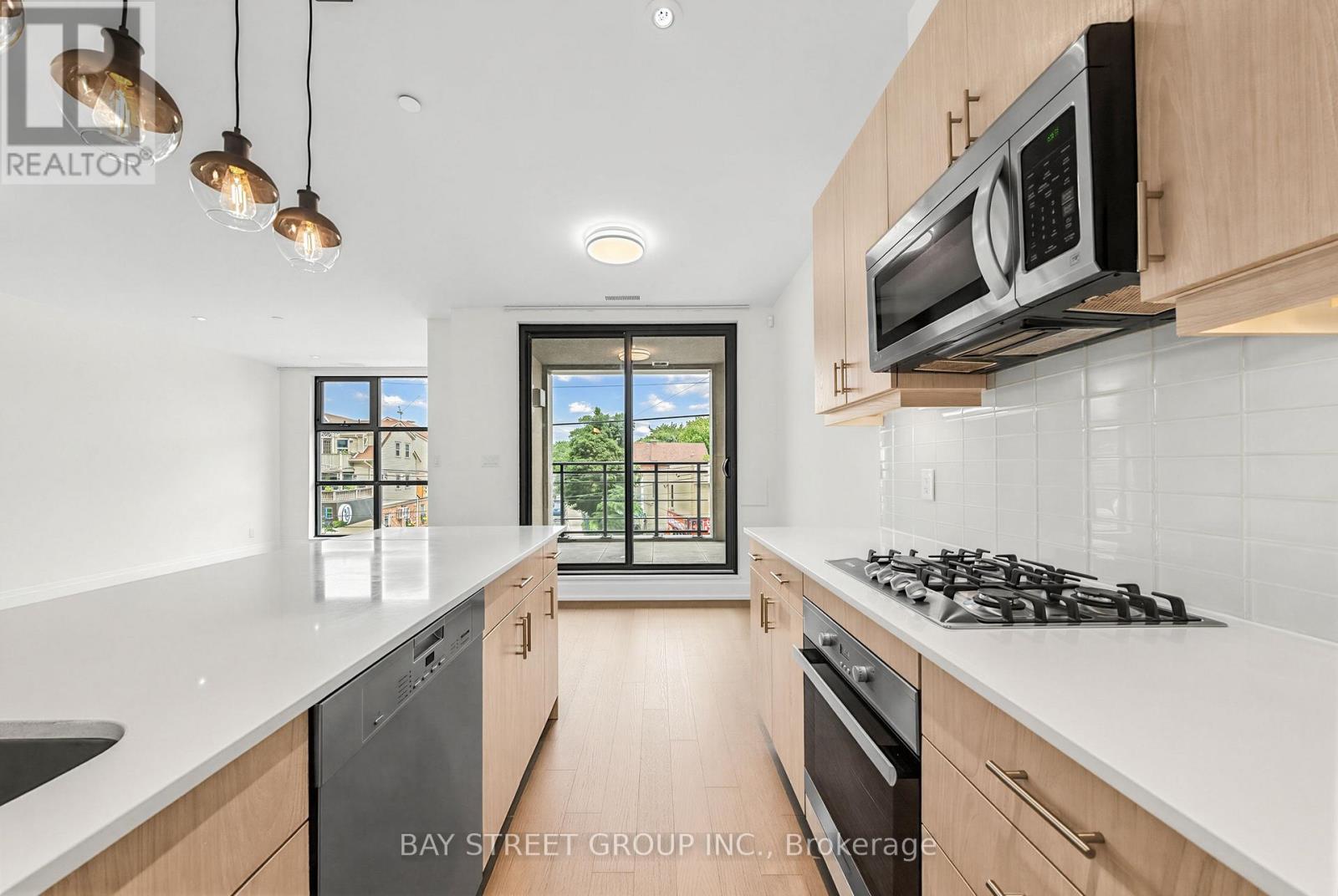 208 - 365 BEECH AVENUE