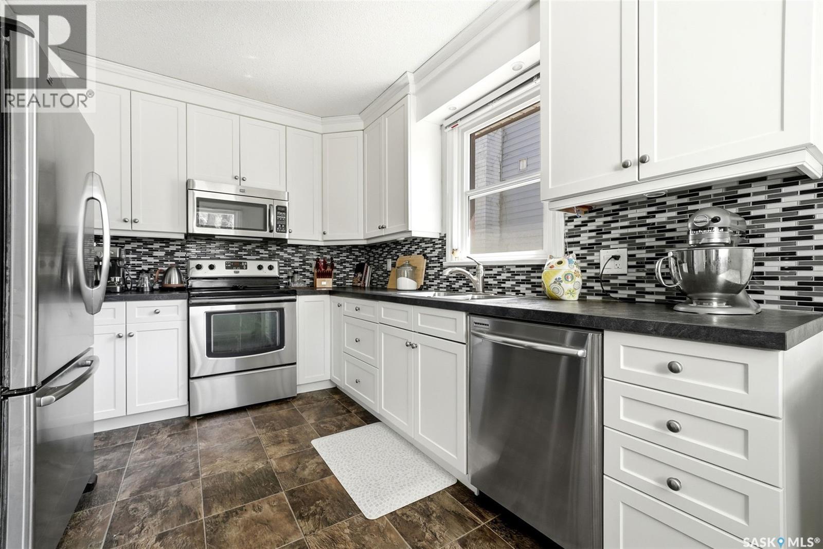 234 Broadway AVENUE