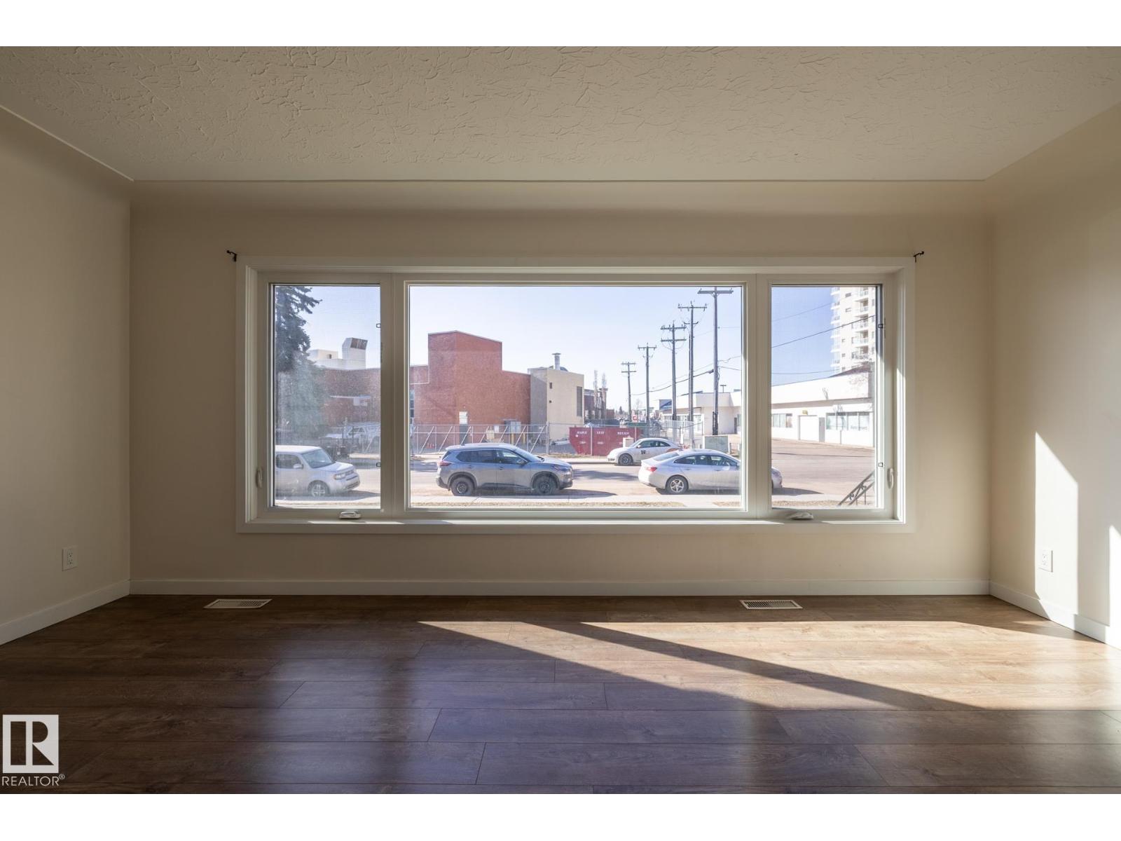13236 115 AV NW