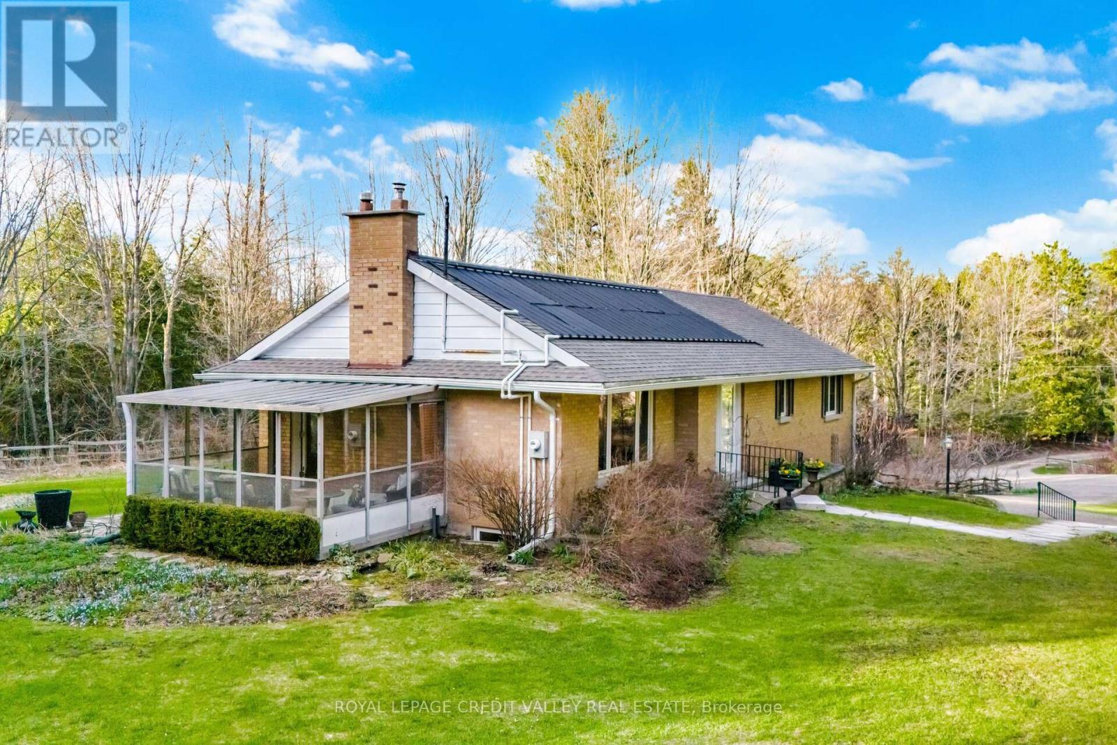 17888 INNIS LAKE ROAD