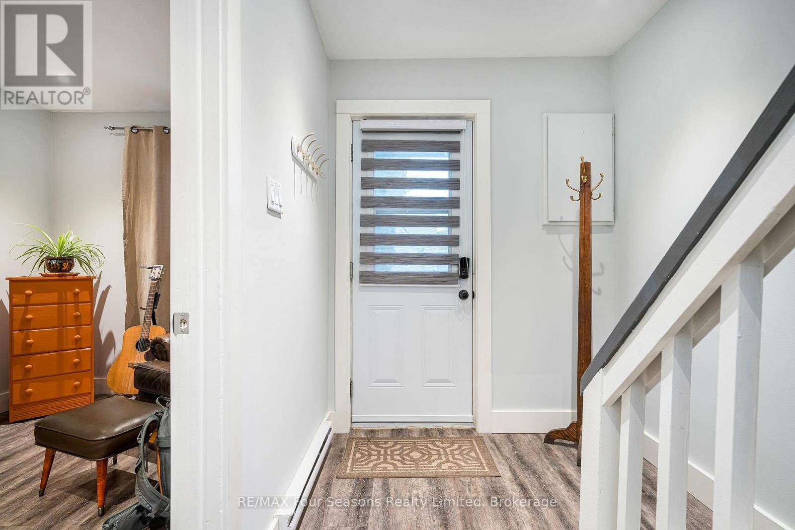 326 - 5 DAWSON DRIVE