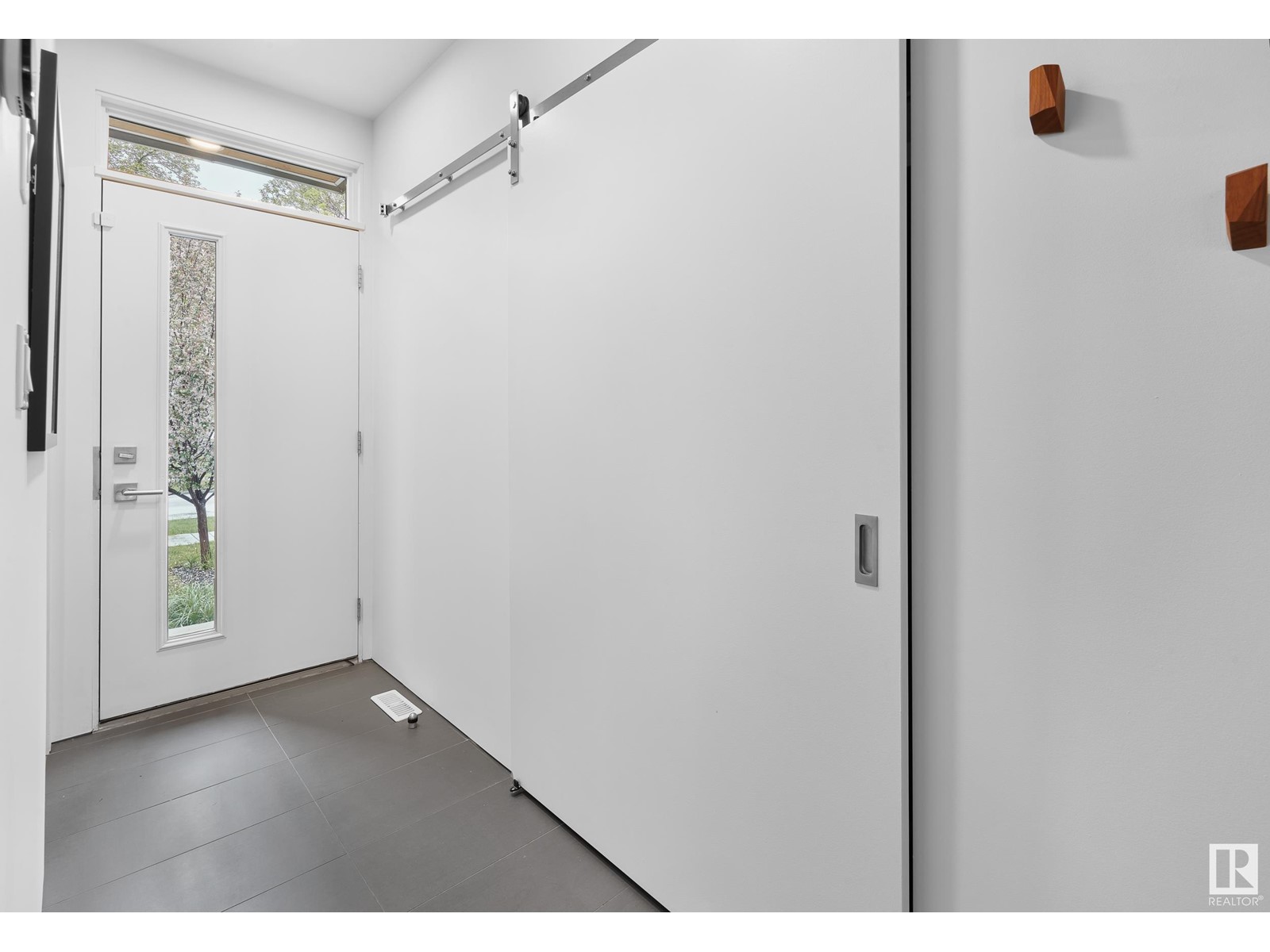 10623 130 ST NW