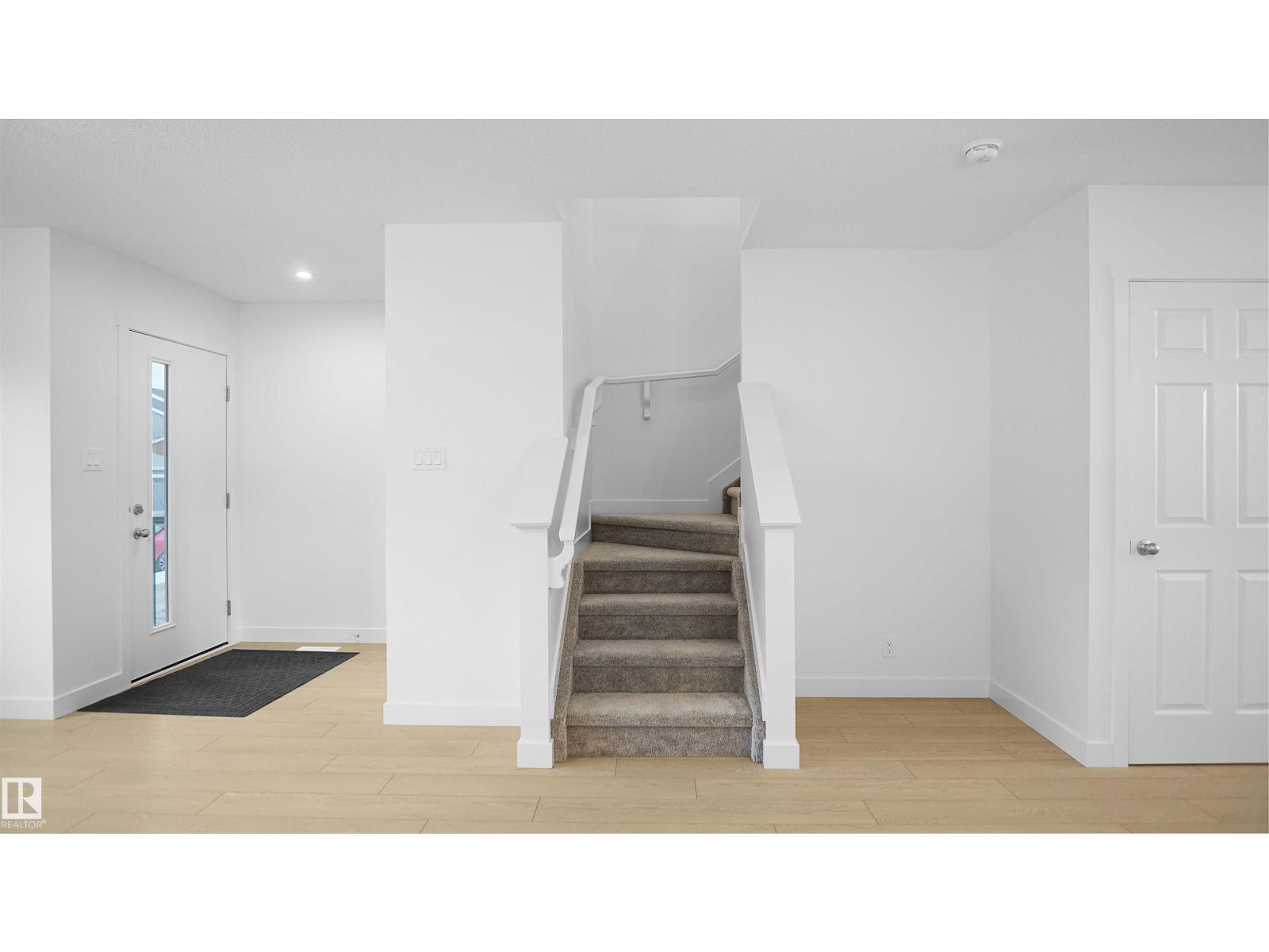 20827 16 AV NW