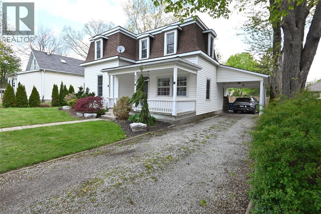 17 Cunningham AVENUE