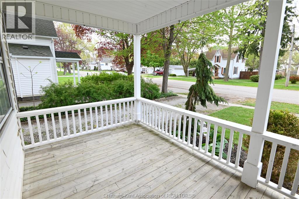 17 Cunningham AVENUE