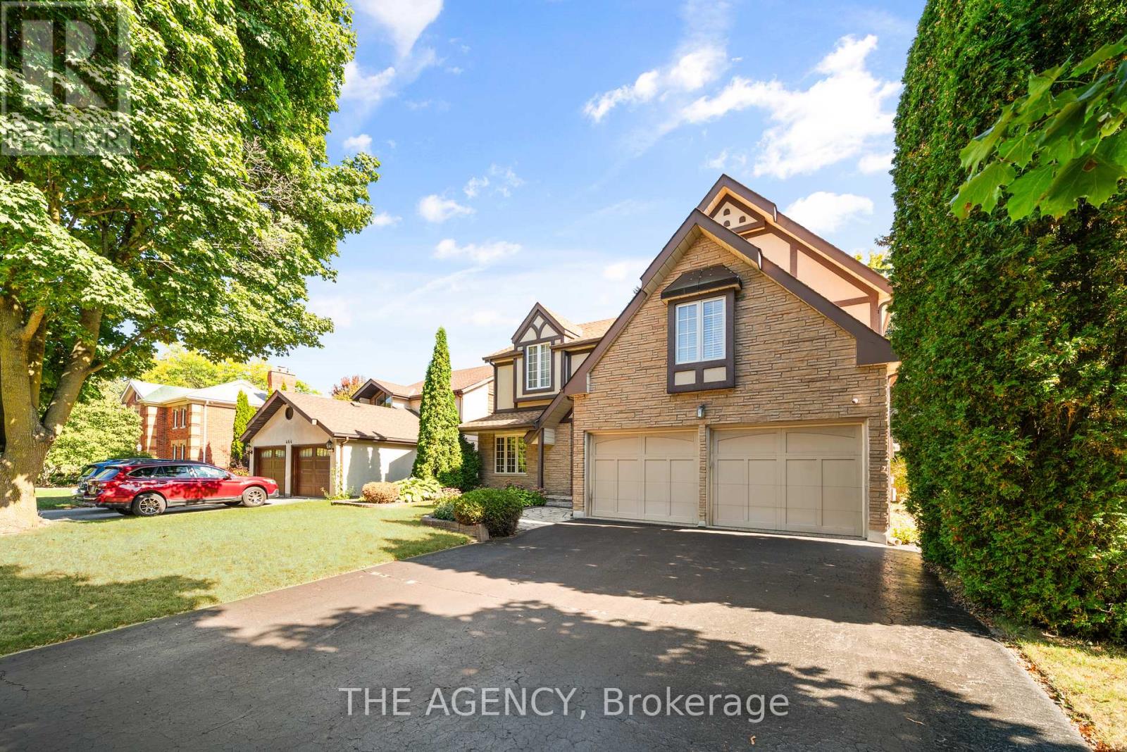 462 WINCHESTER DRIVE