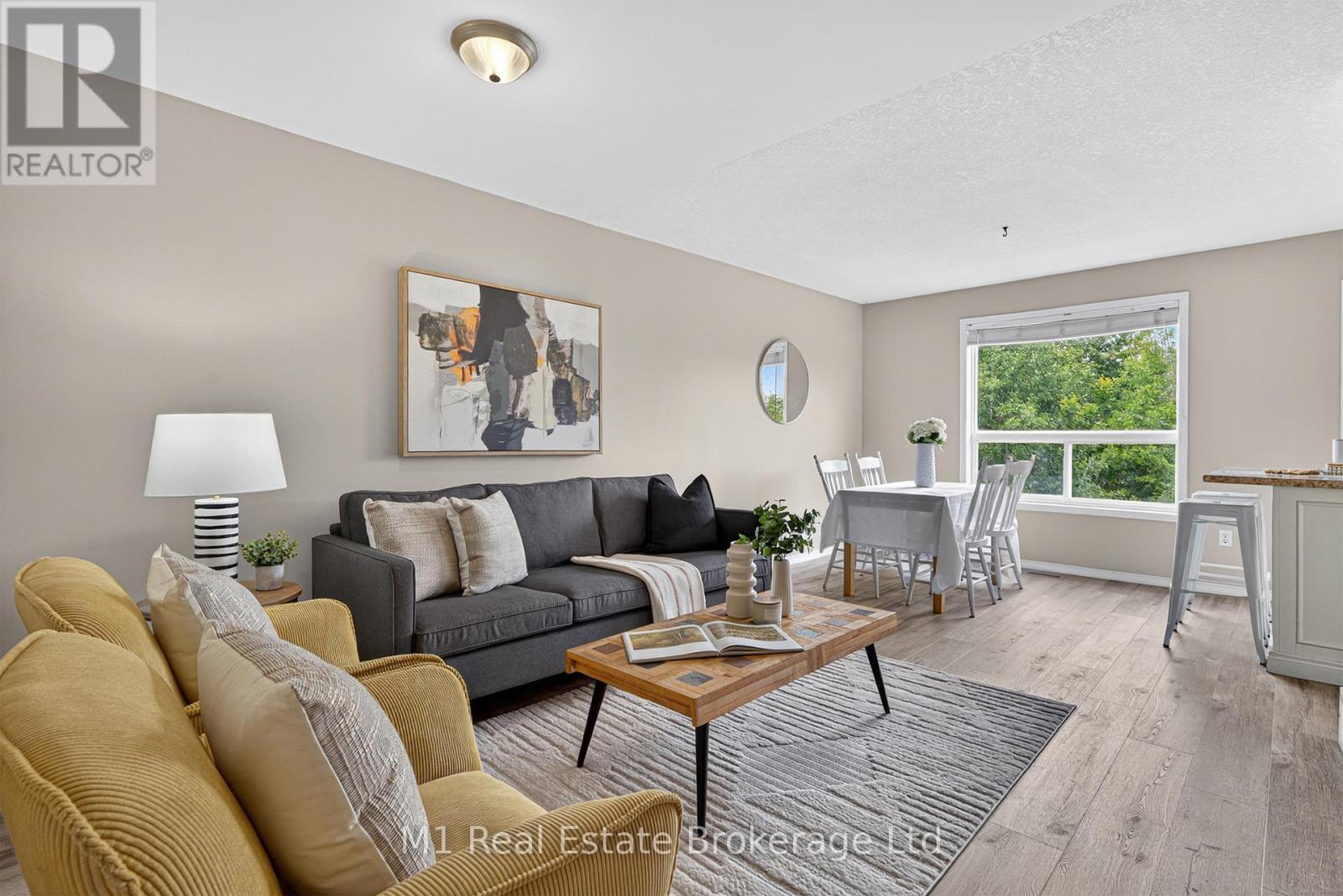 112 CHESTERTON LANE