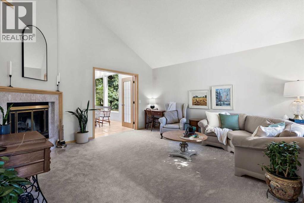 75 Hawkside Close NW