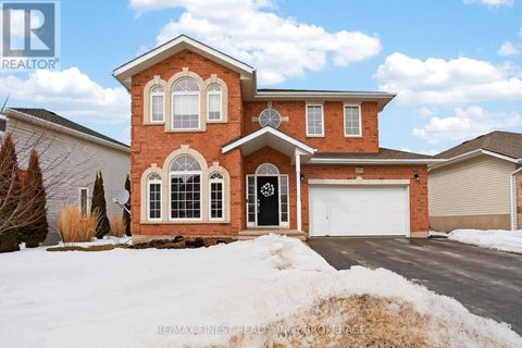 396 QUARRY POND COURT Kingston (Kingston East (Incl Barret Crt)) ON K7K7L3