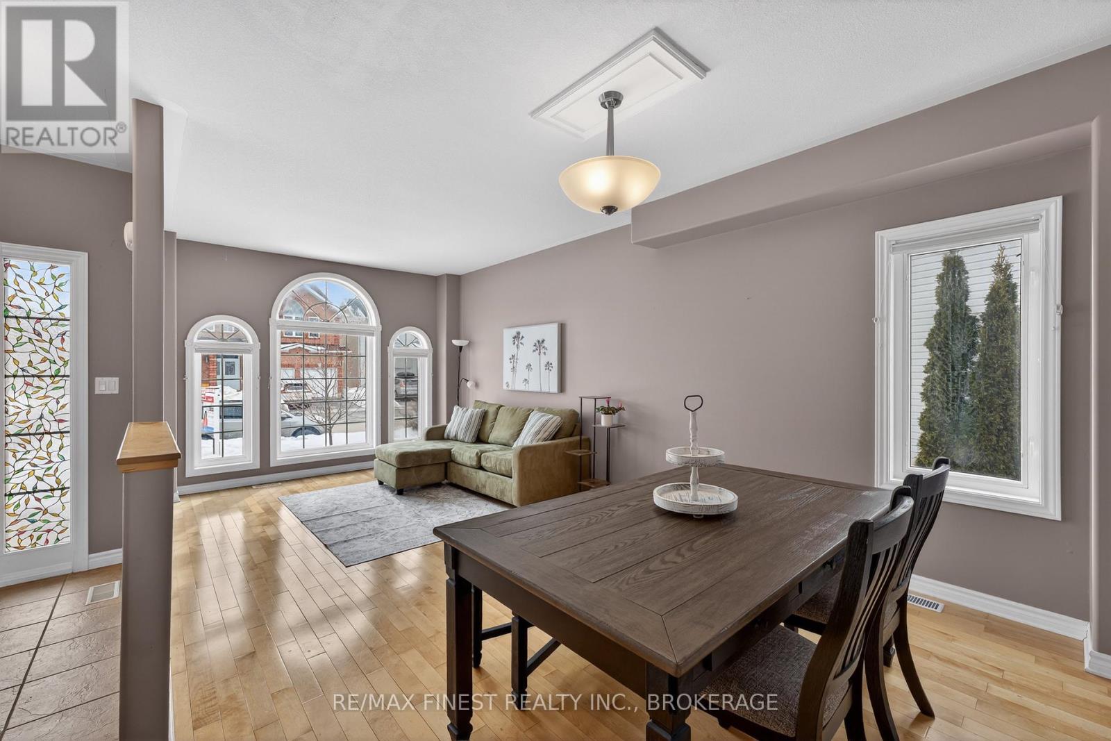 396 QUARRY POND COURT