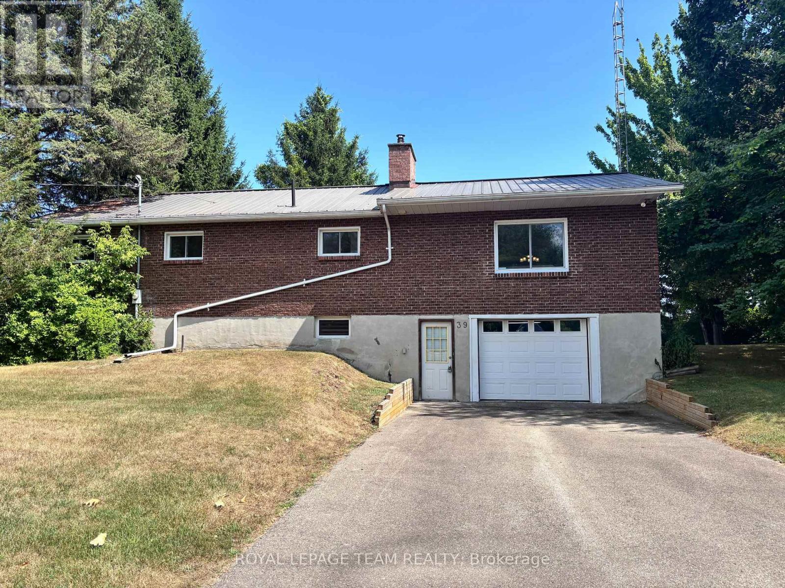 39 KERRY POINT ROAD