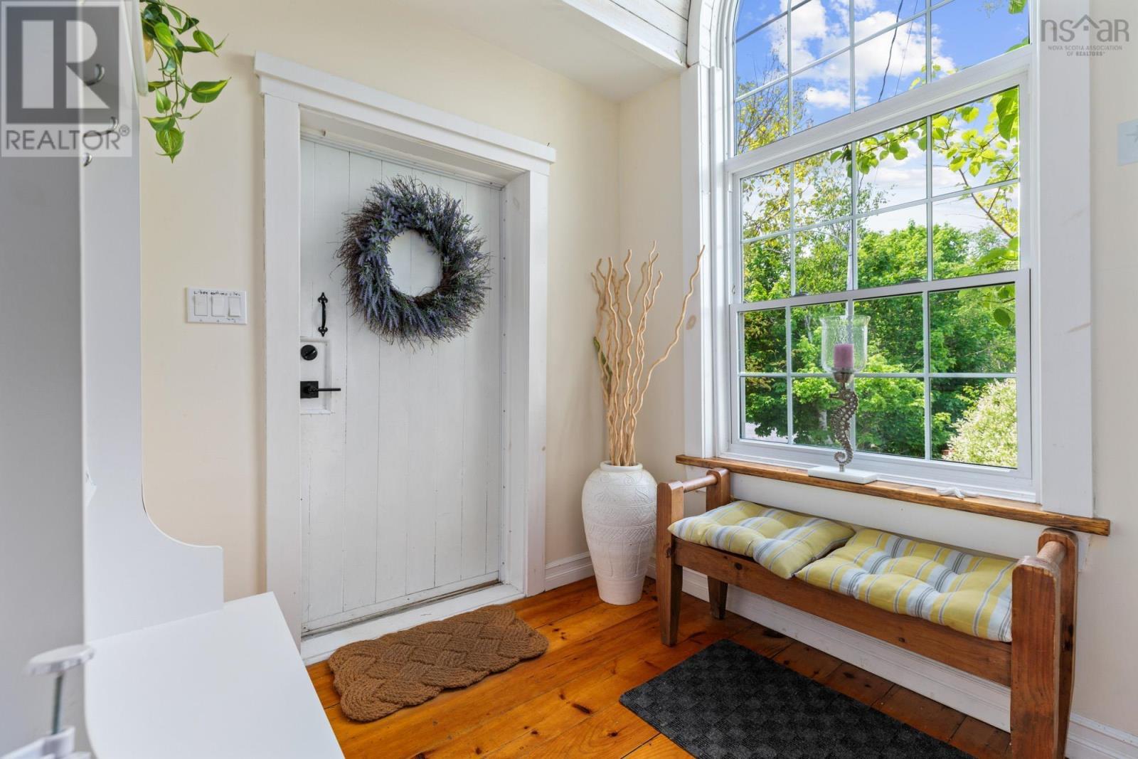 4 York Redoubt Crescent