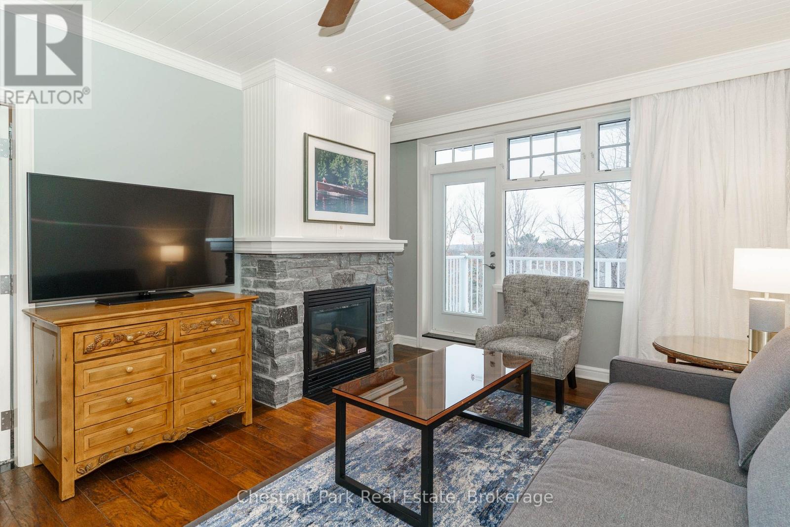 1225 - 1050 PAIGNTON HOUSE ROAD