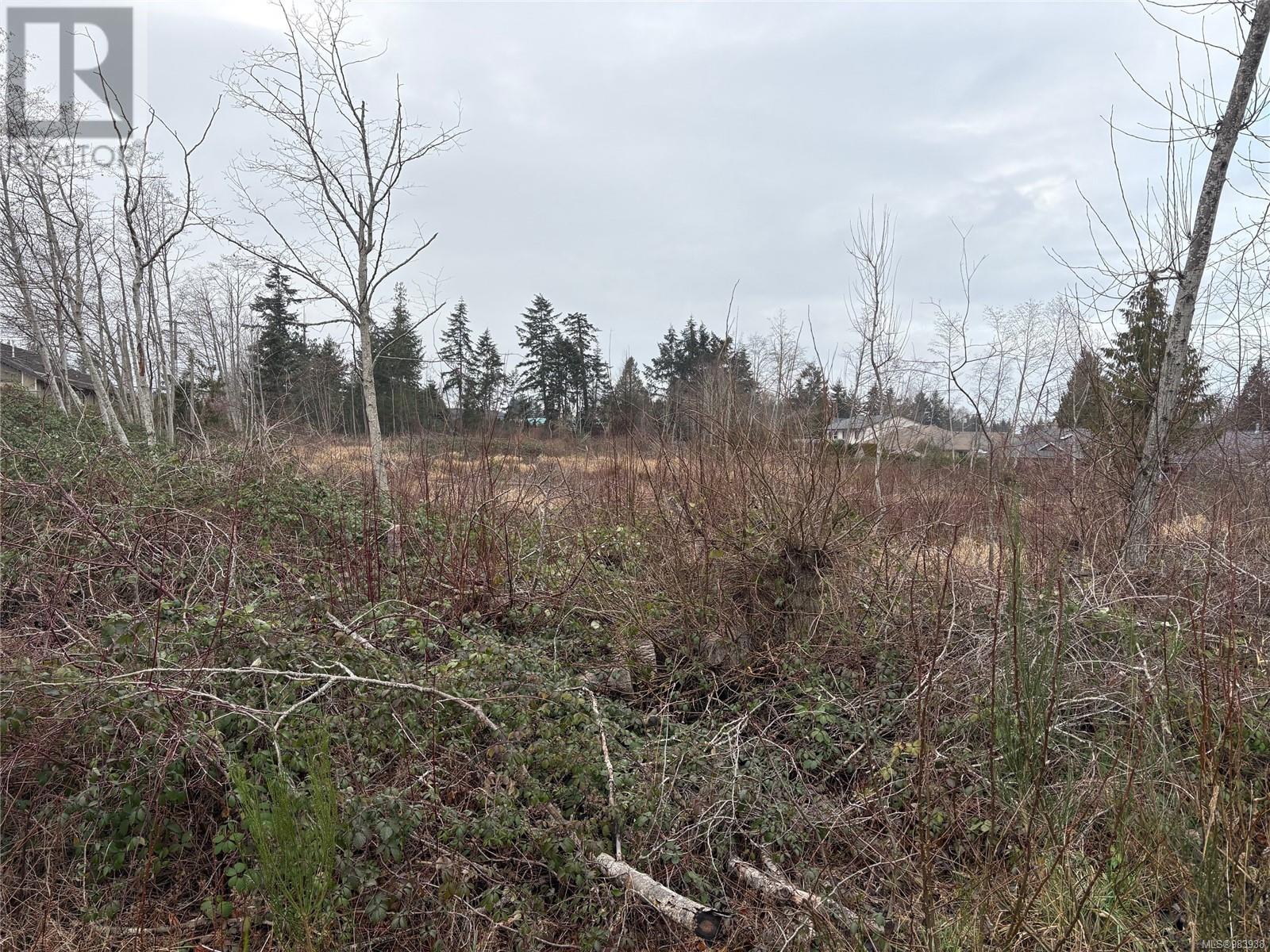 lot a Island Hwy W