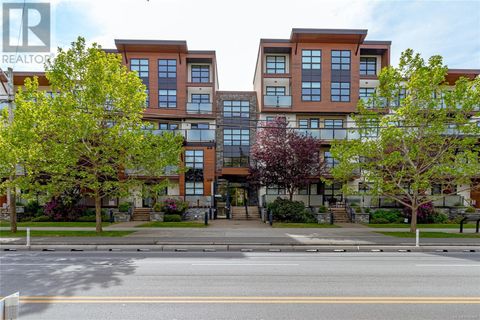 102 4000 Shelbourne St Saanich BC V8N3E4