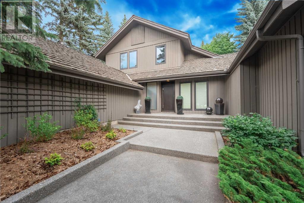 4 Baycrest Place SW
