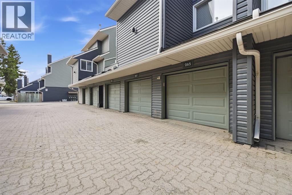 265, 78 Glamis Green SW