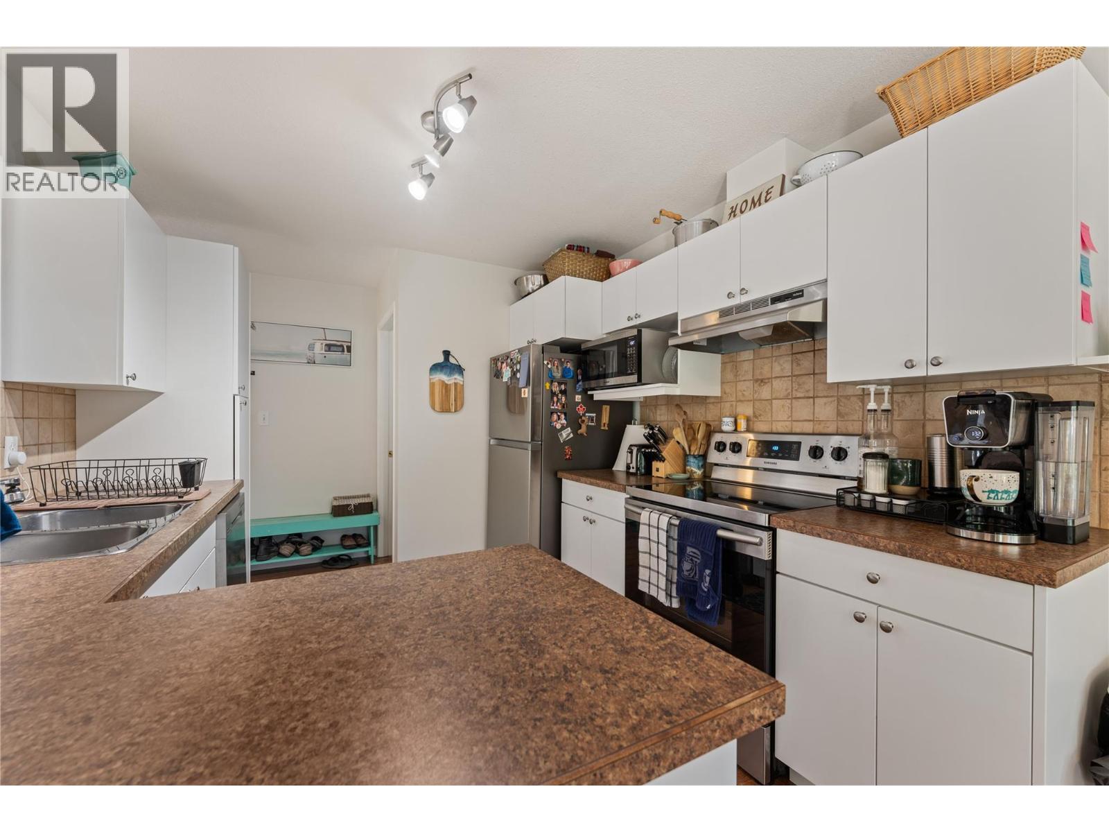 602 Browne Road Unit# 8