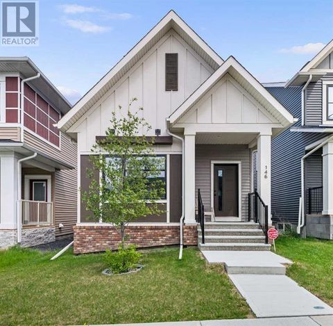 146 Highview Gate SE Airdrie AB T4A3L6