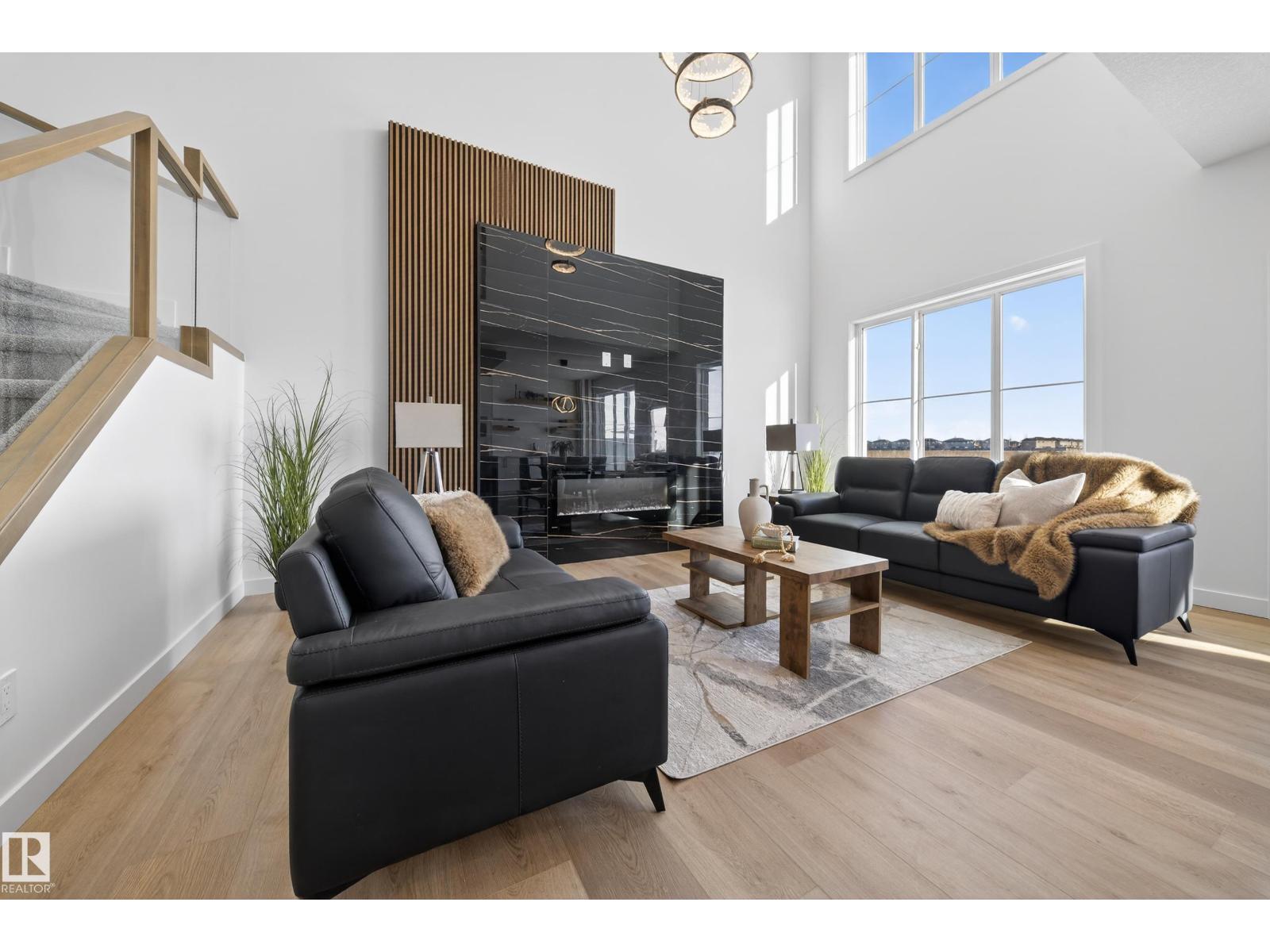 214 Crystal Creek Drive NW