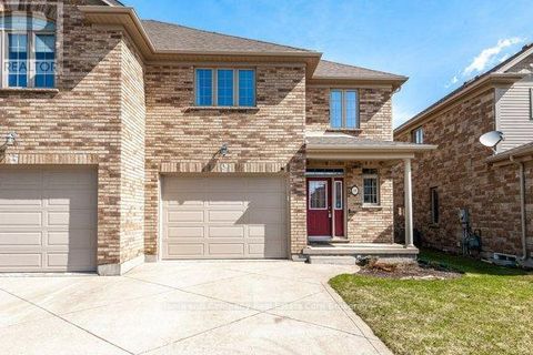10 BROWN STREET Stratford ON N5A0B8