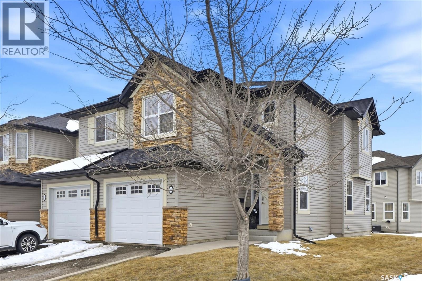 405 615 Lynd CRESCENT