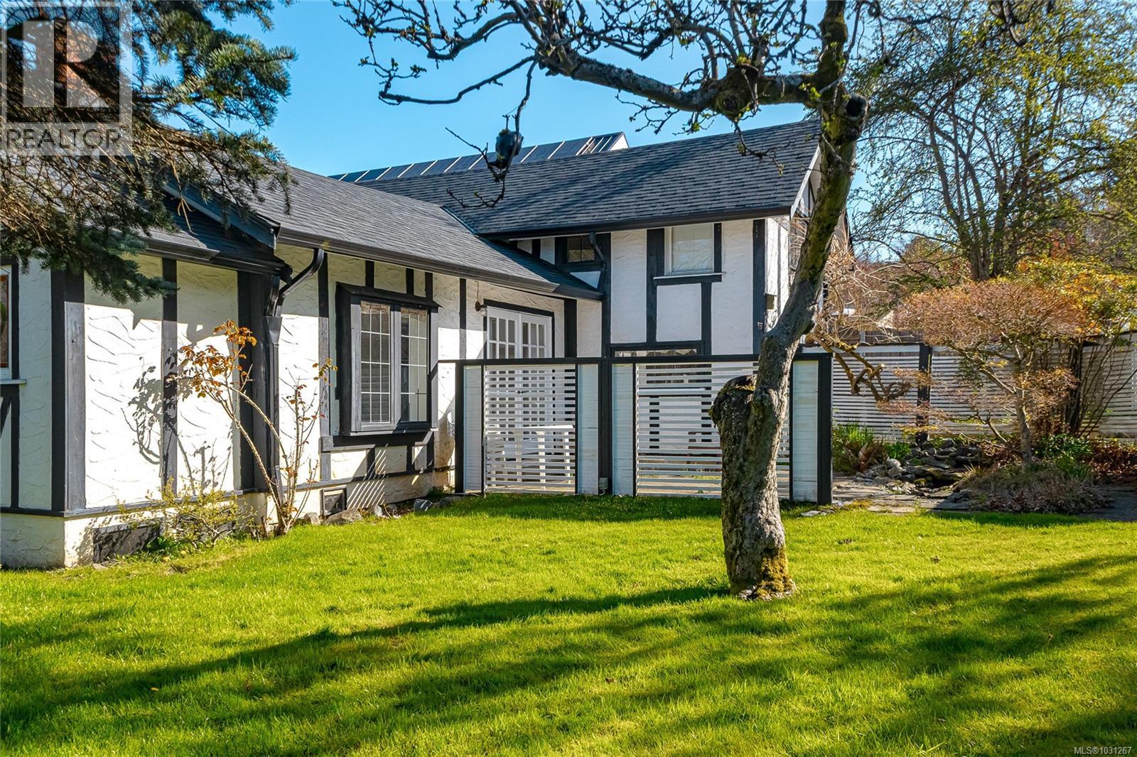 3777 Craigmillar Ave