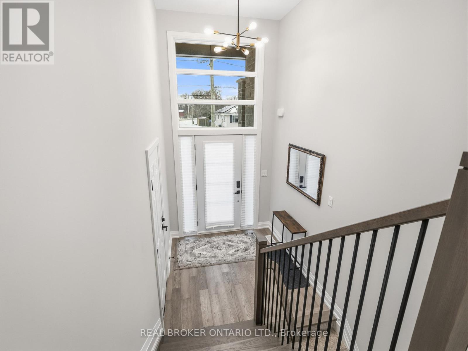 230 KNOLL STREET