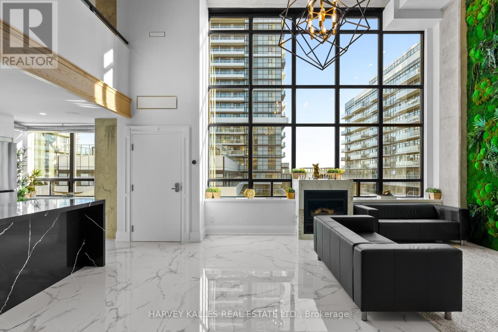 311 - 300 MANITOBA STREET