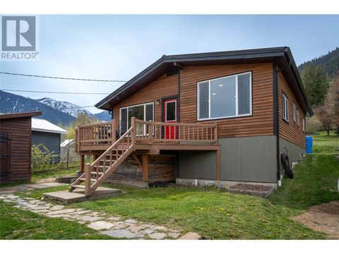 127 8TH North Street Kaslo BC V0G1M0